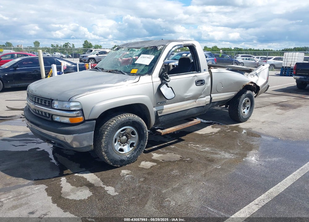 1999 CHEVROLET SILVERADO 2500 LS VIN: 1GCGK24U3XE253781