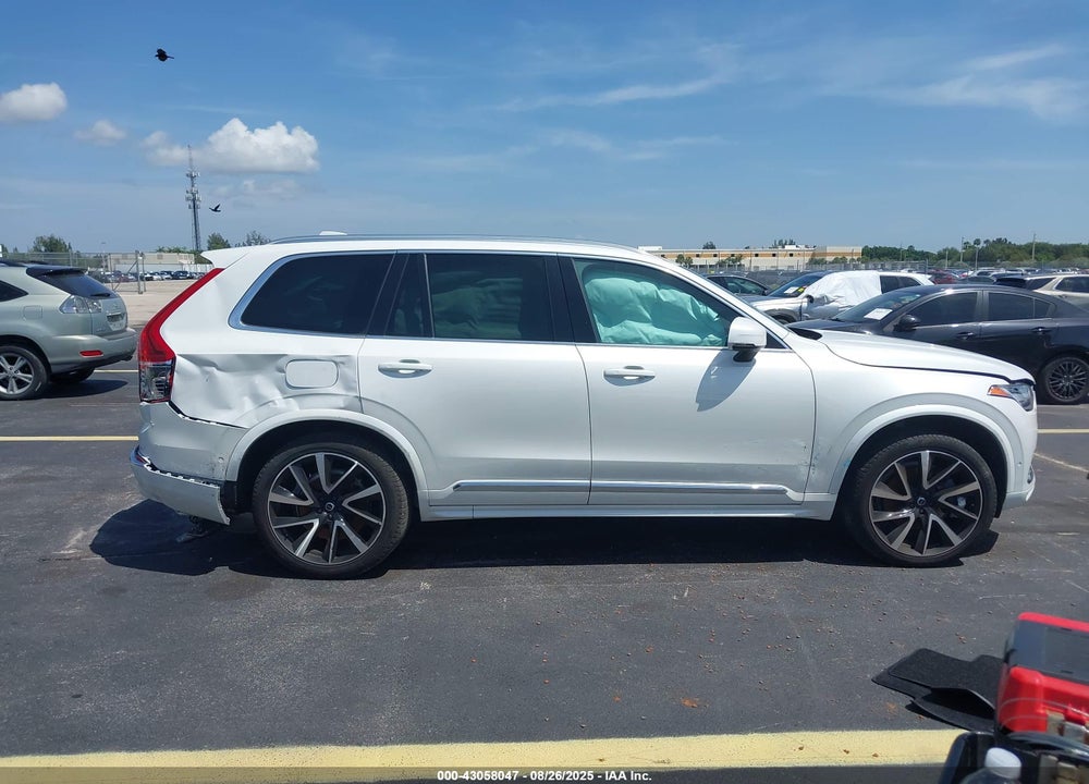 2023 VOLVO XC90 VIN: YV4062PN8P1993082