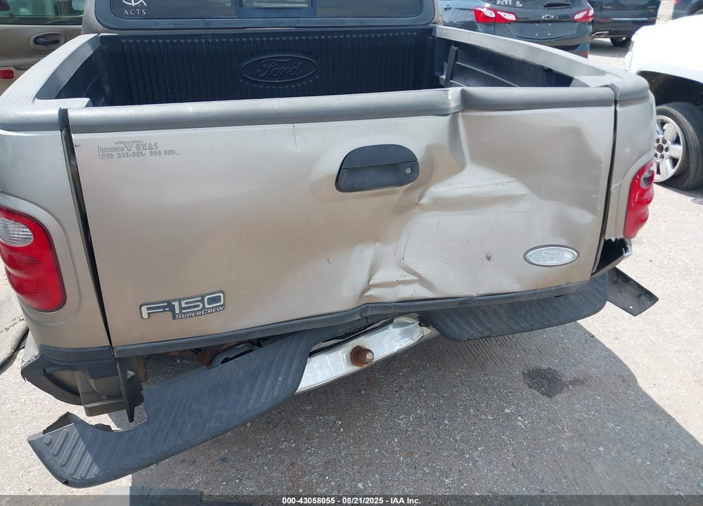 2002 FORD F-150 LARIAT/XLT VIN: 1FTRW076X2KB62595