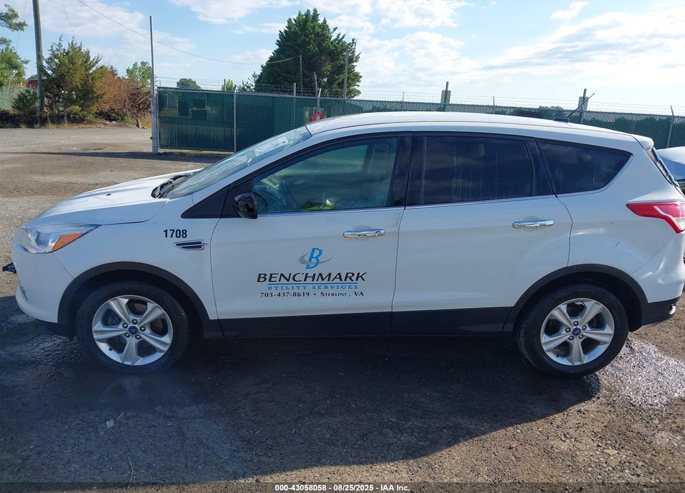 2015 FORD ESCAPE VIN: 1FMCU0G79FUA28395