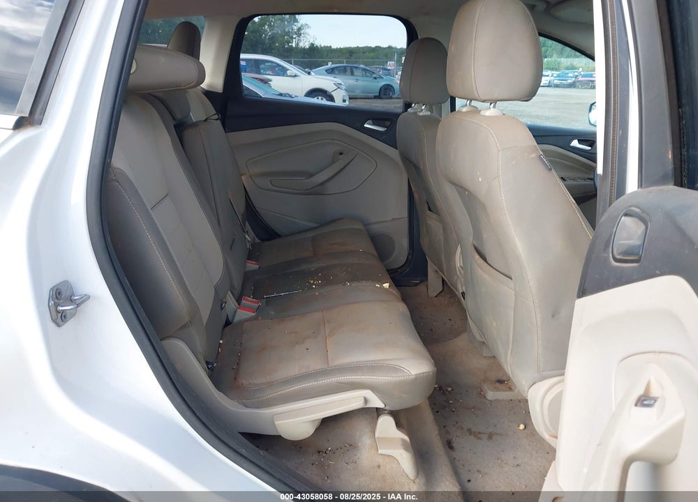 2015 FORD ESCAPE VIN: 1FMCU0G79FUA28395
