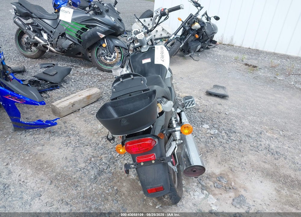 2009 CFHG 300SS VIN: LCETDNP5596000523