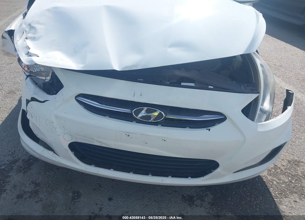 2015 HYUNDAI ACCENT VIN: KMHCT5AE4FU204079