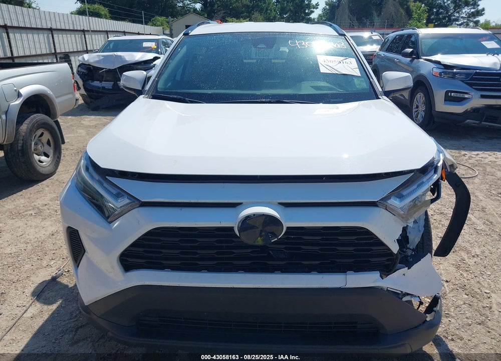 2024 TOYOTA RAV4 VIN: 2T3W1RFV0RC267258