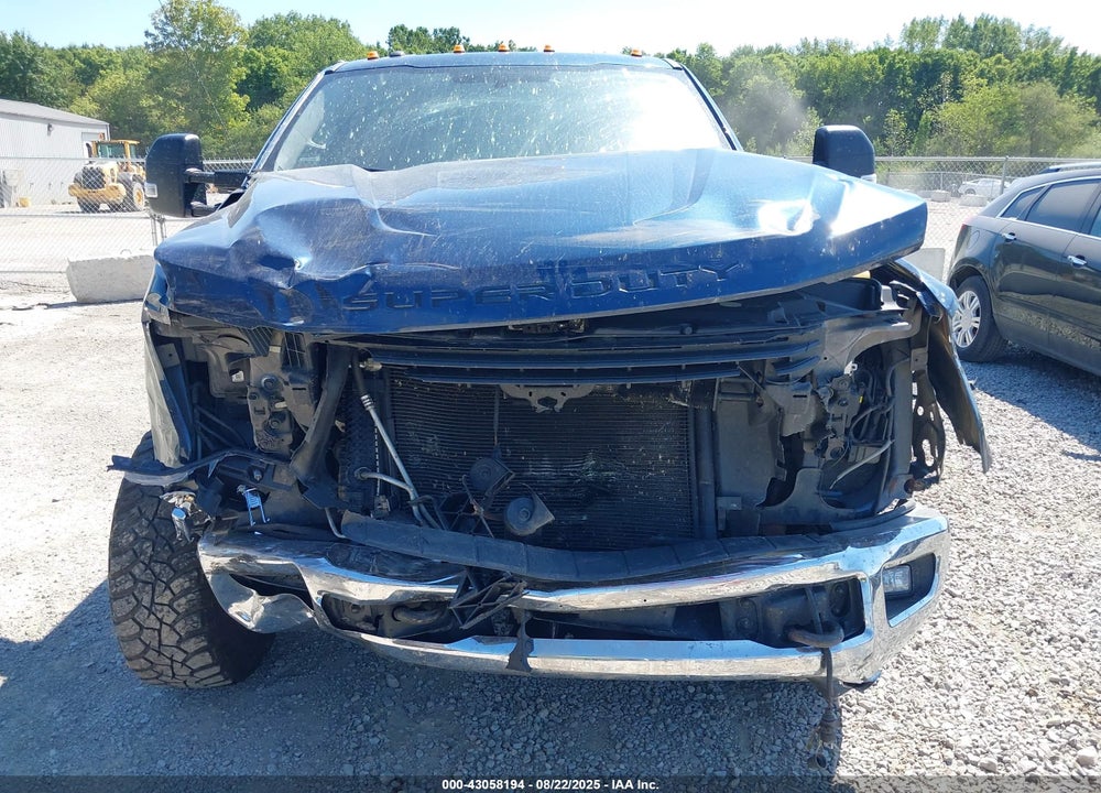 2017 FORD F-250 VIN: 1FTBF2B68HEF28730