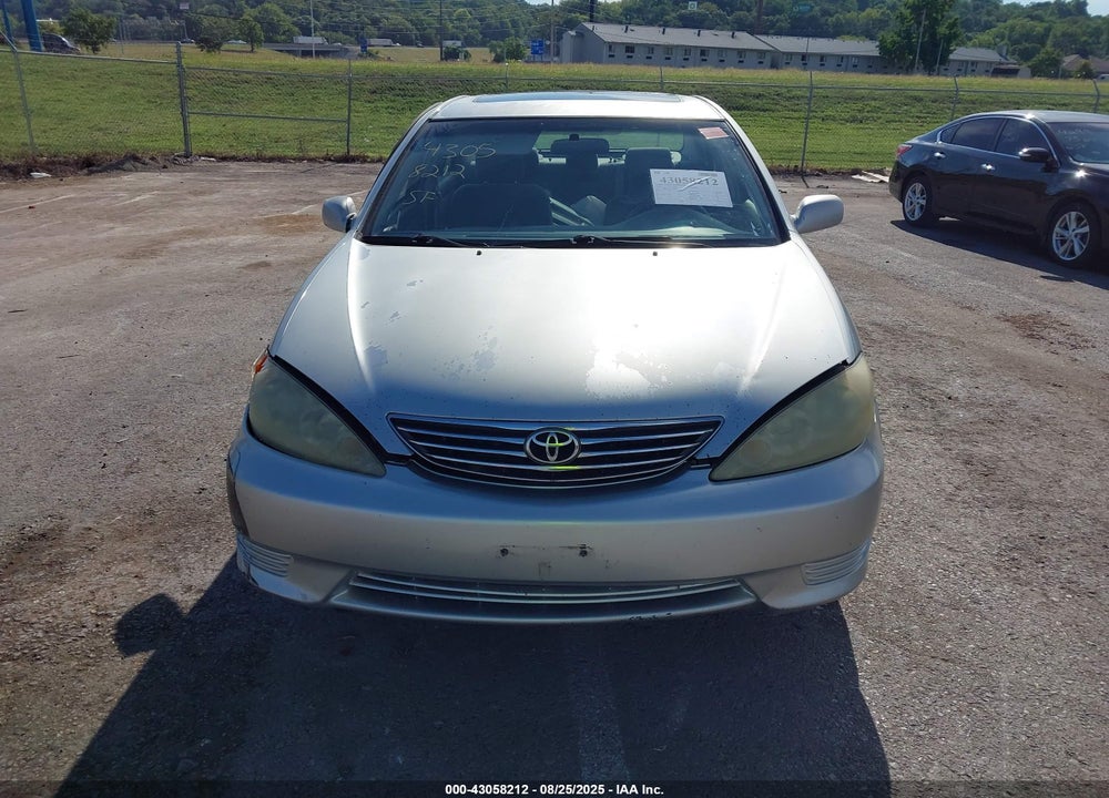 2005 TOYOTA CAMRY LE VIN: 4T1BE32K05U985583