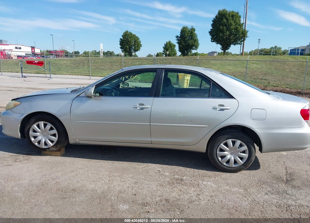 2005 TOYOTA CAMRY LE VIN: 4T1BE32K05U985583