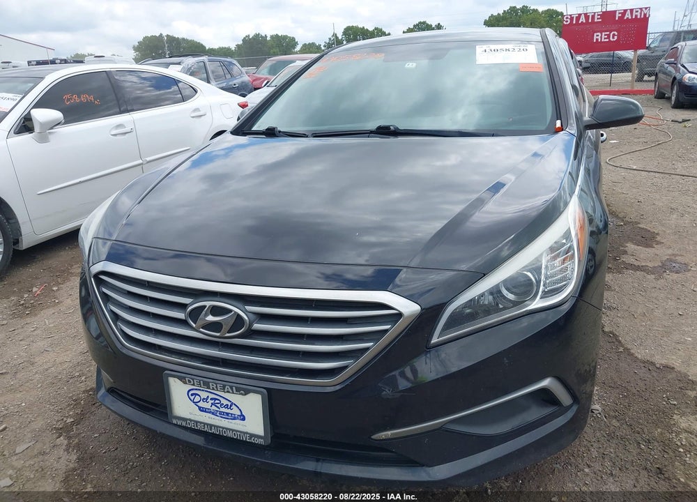 2016 HYUNDAI SONATA VIN: 5NPE24AF1GH390985