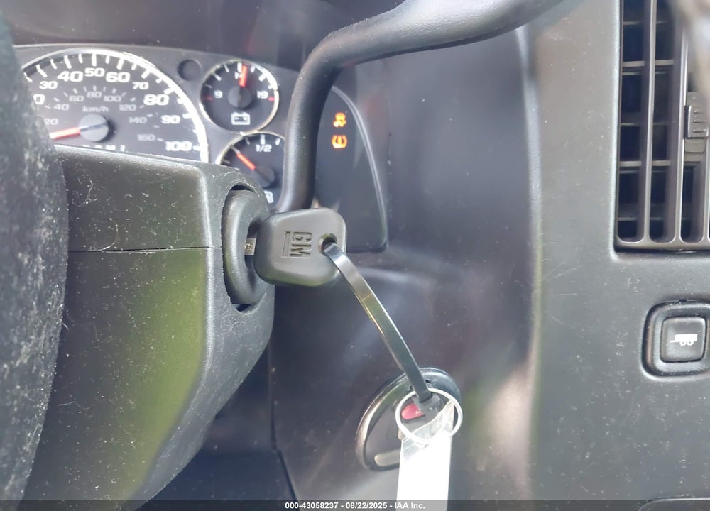 2018 CHEVROLET EXPRESS 2500 WORK VAN VIN: 1GCWGAFP0J1270311
