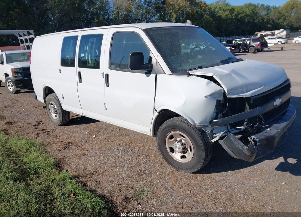 2018 CHEVROLET EXPRESS 2500 WORK VAN VIN: 1GCWGAFP0J1270311