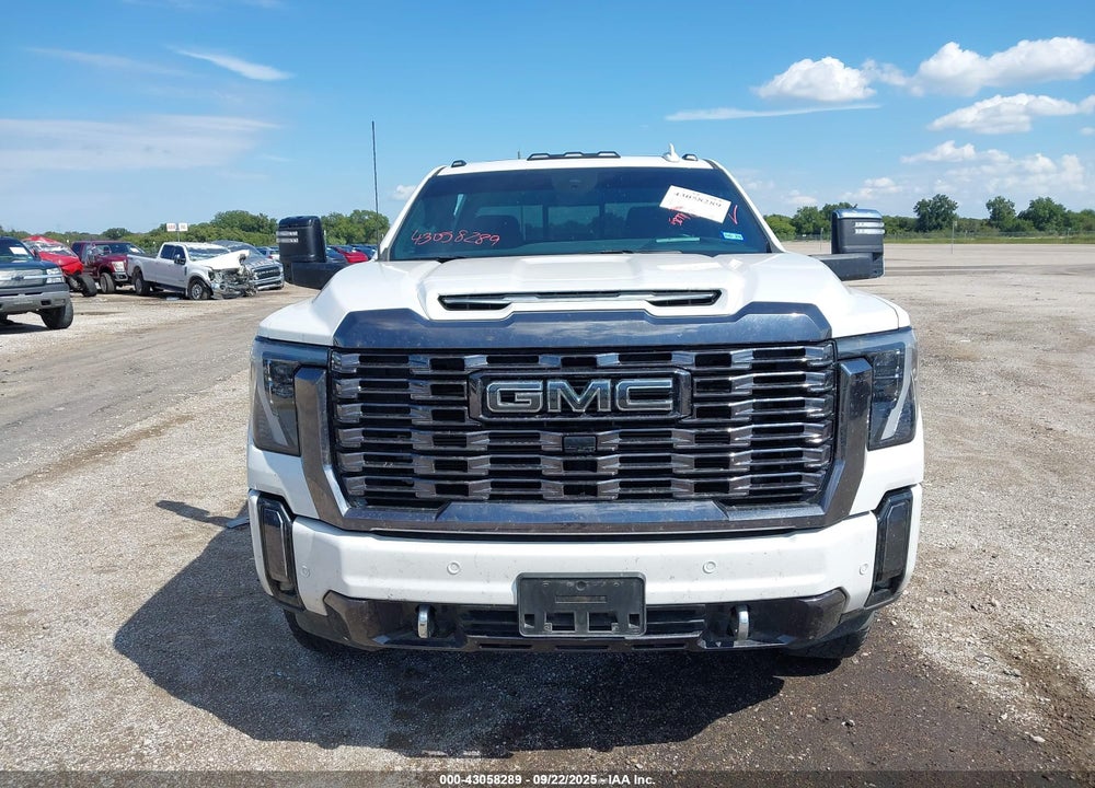 2024 GMC SIERRA 2500HD 4WD  STANDARD BED DENALI ULTIMATE VIN: 1GT49XEY0RF156256