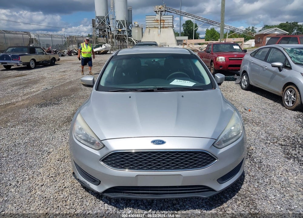 2016 FORD FOCUS VIN: 1FADP3K29GL234942