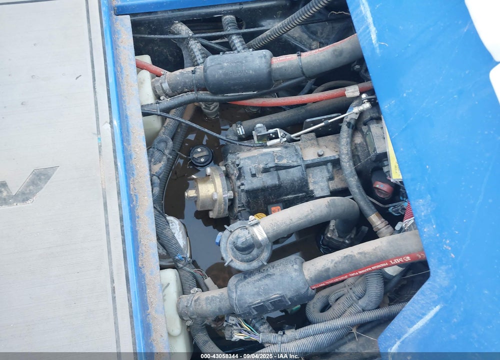 2021 MOOMBA OTHER VIN: 1SRMM108D121
