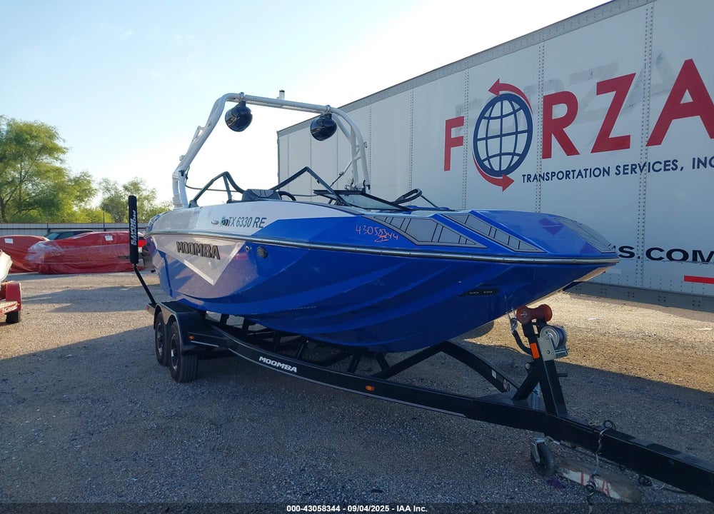 2021 MOOMBA OTHER VIN: 1SRMM108D121