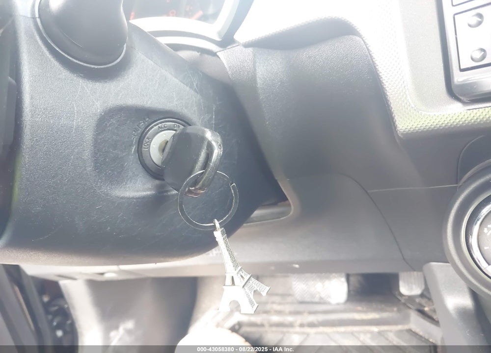 2015 SCION TC VIN: JTKJF5C78FJ004186