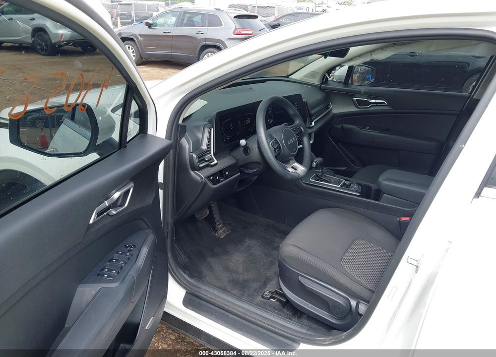 2023 KIA SPORTAGE VIN: KNDPUCAF1P7185250