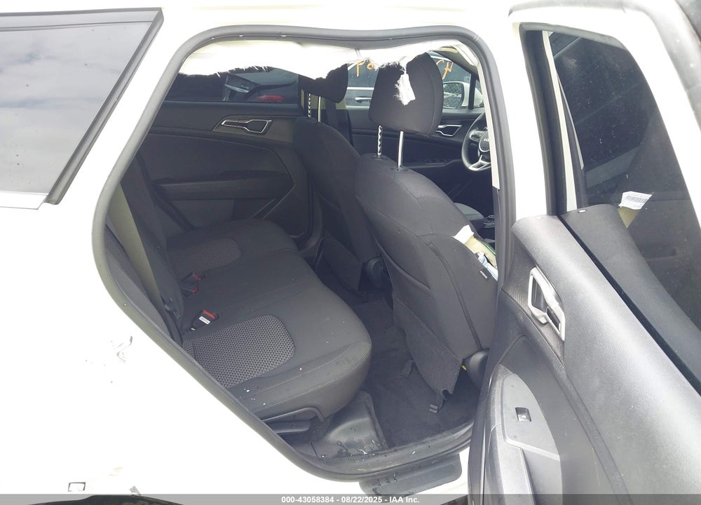2023 KIA SPORTAGE VIN: KNDPUCAF1P7185250