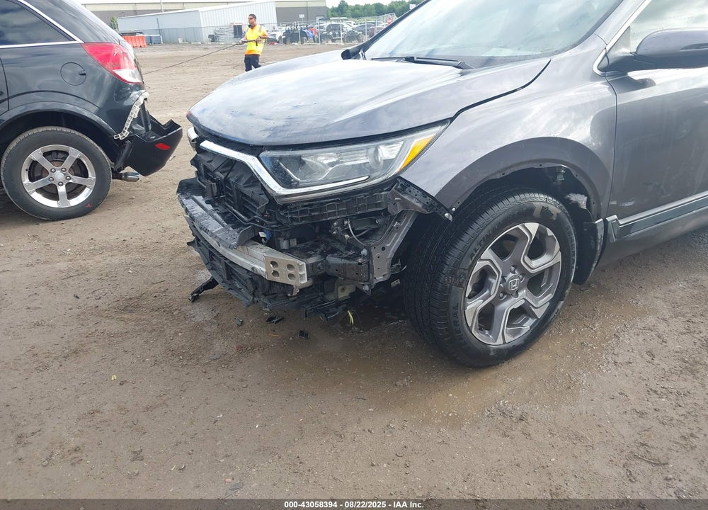 2017 HONDA CR-V EX VIN: 7FARW1H58HE031364