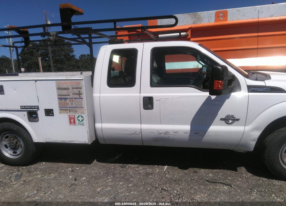 2016 FORD F-250 VIN: 1FT7X2ATXGEA55521