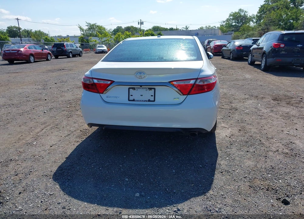 2017 TOYOTA CAMRY SE VIN: 4T1BF1FK7HU413782