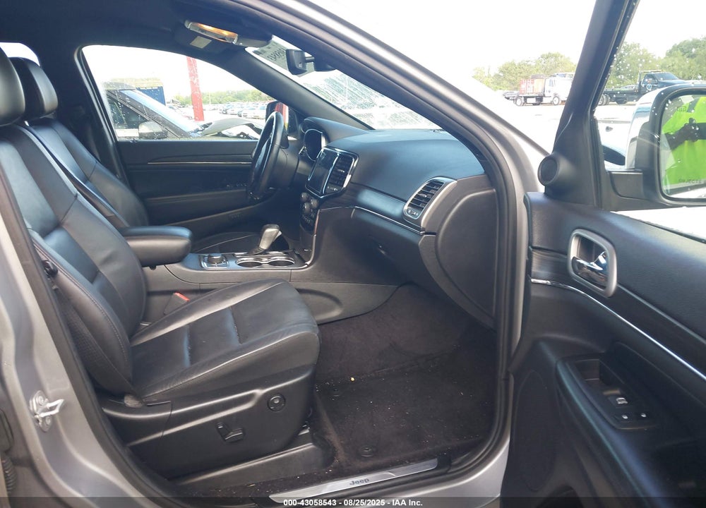 2019 JEEP GRAND CHEROKEE VIN: 1C4RJFBG3KC609361
