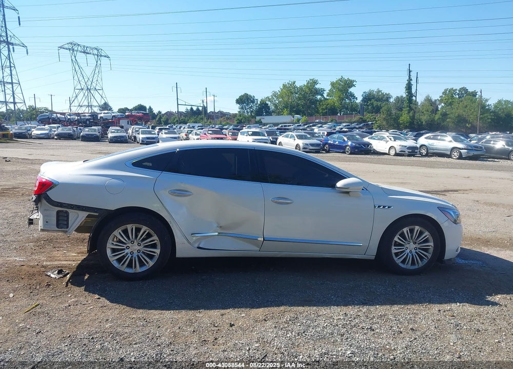 2018 BUICK LACROSSE VIN: 1G4ZP5SZ6JU123240