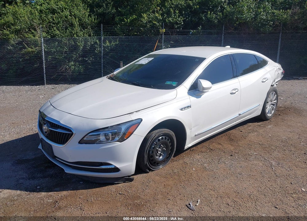 2018 BUICK LACROSSE VIN: 1G4ZP5SZ6JU123240