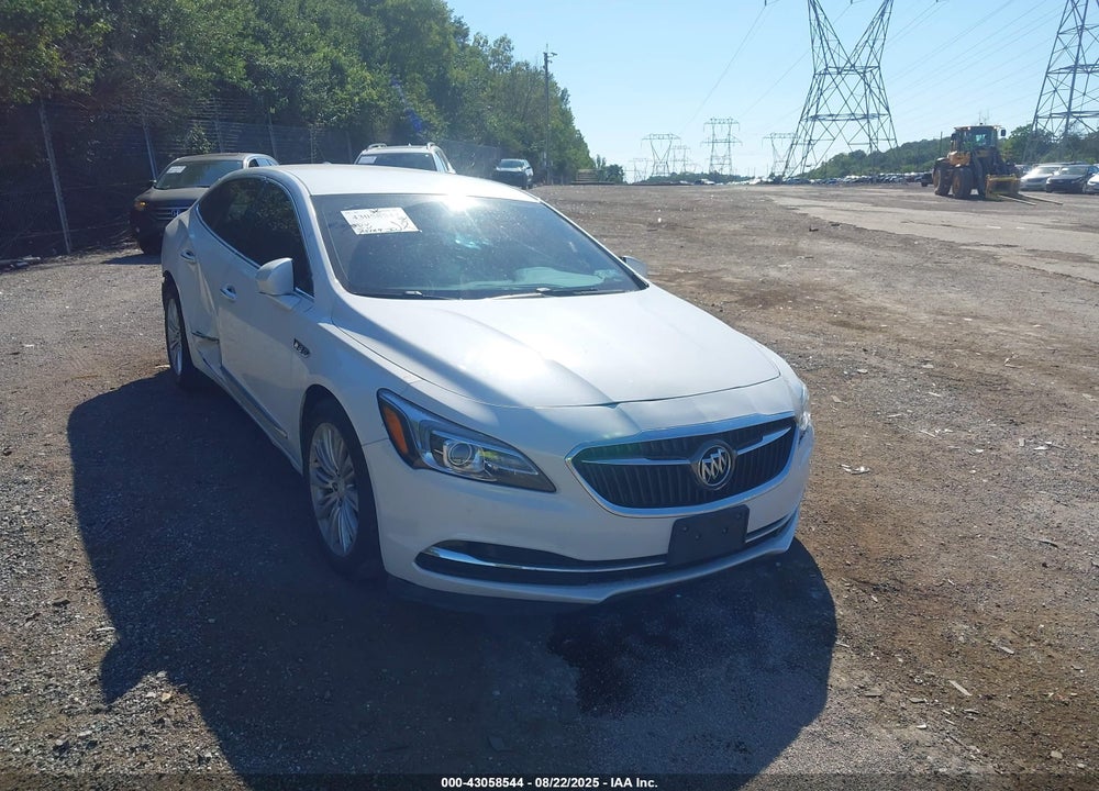 2018 BUICK LACROSSE VIN: 1G4ZP5SZ6JU123240