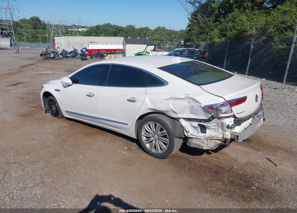 2018 BUICK LACROSSE VIN: 1G4ZP5SZ6JU123240