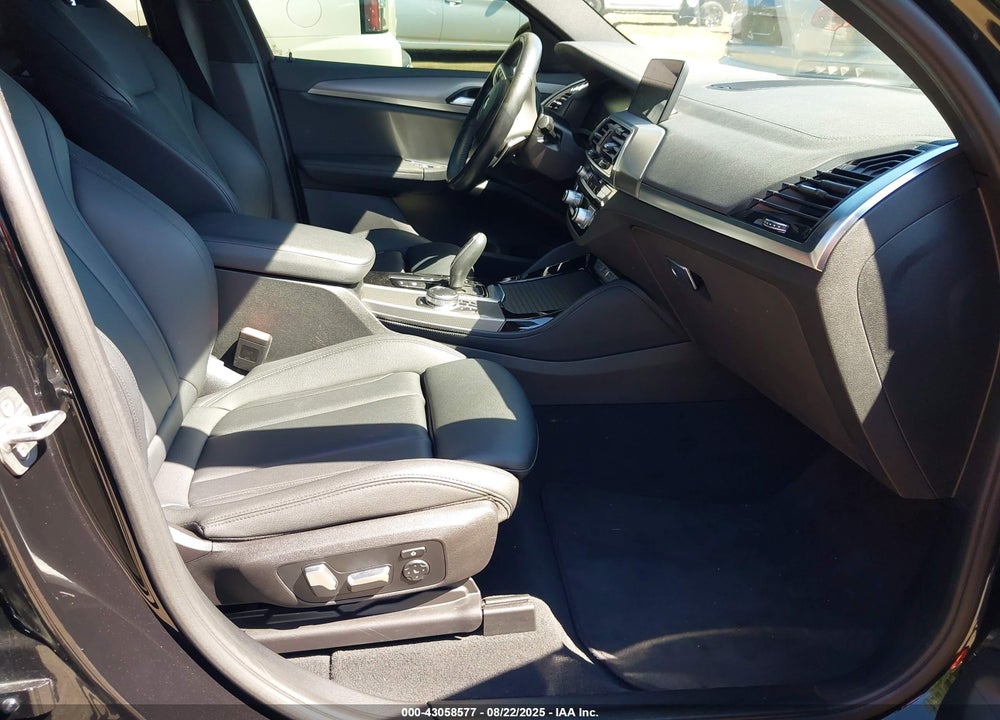2020 BMW X4 VIN: 5UX2V5C07L9B06353