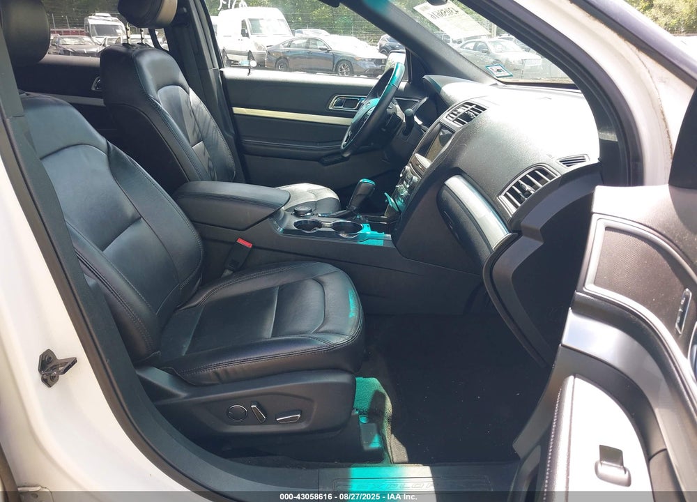 2017 FORD EXPLORER VIN: 1FM5K8D88HGB42657