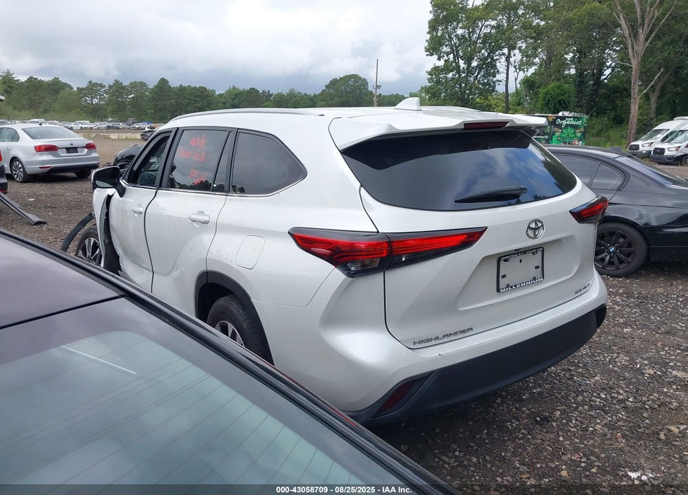 2023 TOYOTA HIGHLANDER VIN: 5TDKDRBH5PS003228