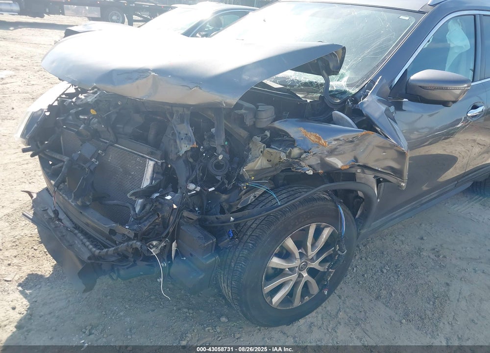 2018 NISSAN ROGUE VIN: 5N1AT2MT6JC846348
