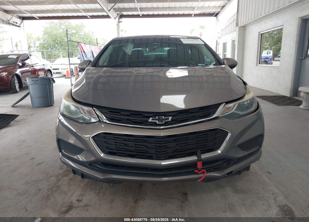 2018 CHEVROLET CRUZE VIN: 1G1BE5SM8J7163617