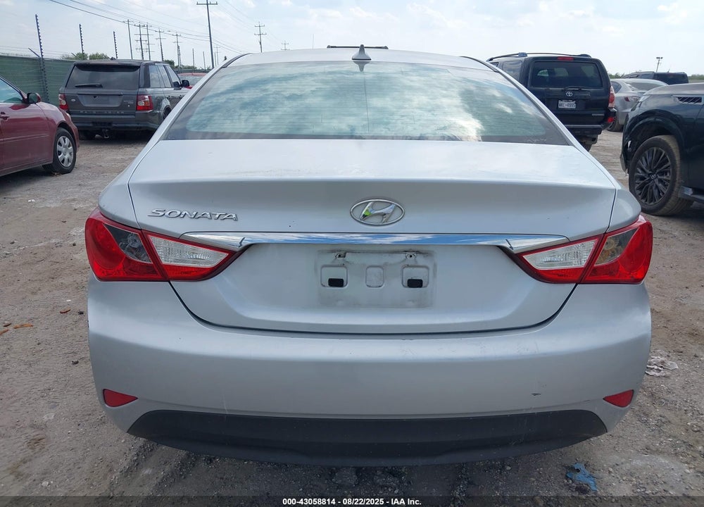 2014 HYUNDAI SONATA VIN: 5NPEB4AC8EH888247