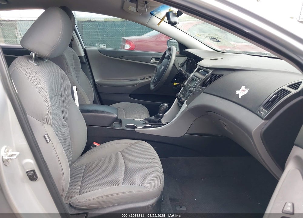 2014 HYUNDAI SONATA VIN: 5NPEB4AC8EH888247
