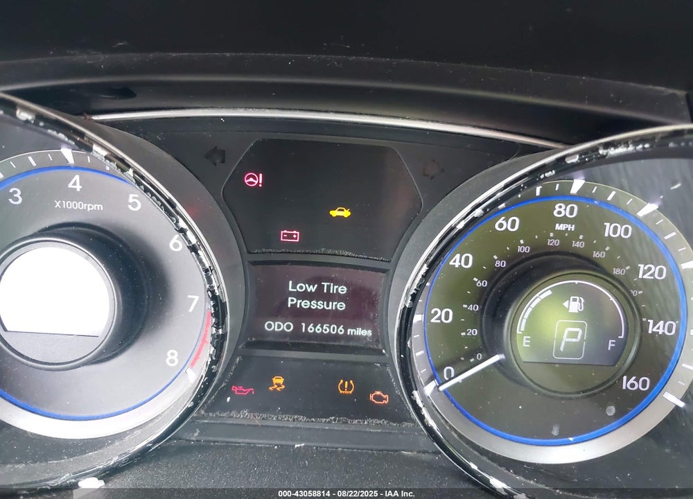 2014 HYUNDAI SONATA VIN: 5NPEB4AC8EH888247