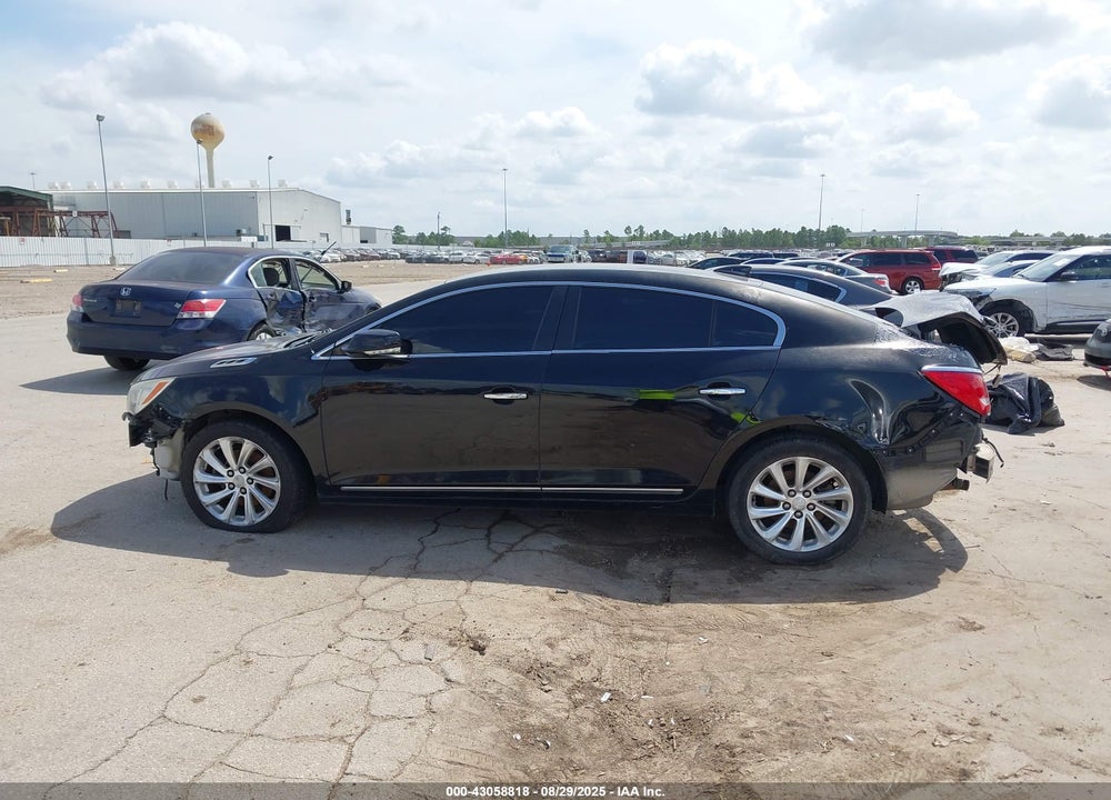 2016 BUICK LACROSSE VIN: 1G4GB5G36GF152180
