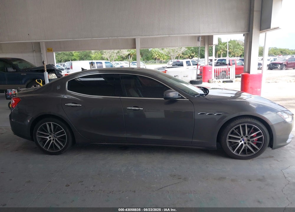 2017 MASERATI GHIBLI VIN: ZAM57RSA1H1230031