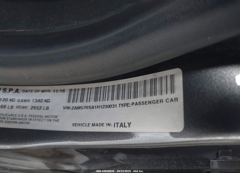2017 MASERATI GHIBLI VIN: ZAM57RSA1H1230031