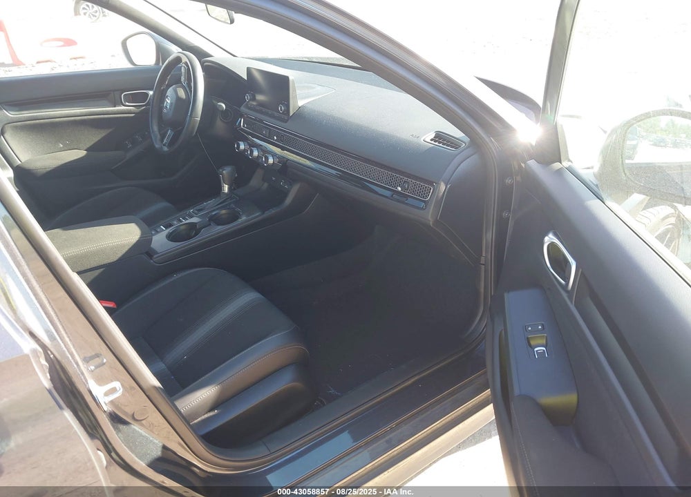2022 HONDA CIVIC VIN: 2HGFE2F57NH570883