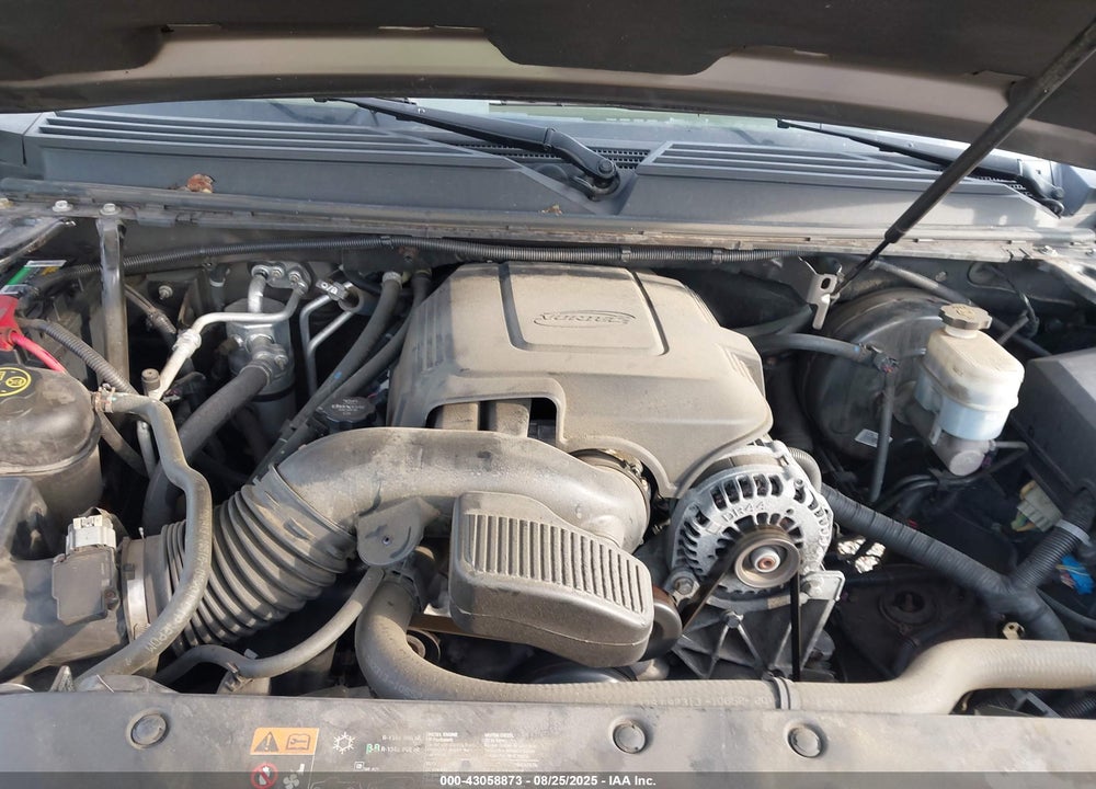 2014 CHEVROLET SUBURBAN 1500 VIN: 1GNSKHE7XER181612