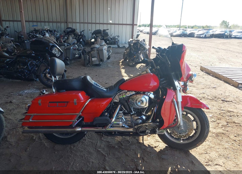 2004 HARLEY-DAVIDSON FLHTPI VIN: 1HD1FMW154Y716750