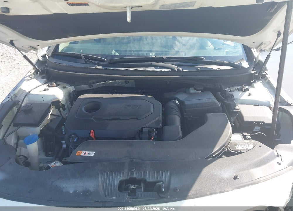 2016 HYUNDAI SONATA SE VIN: 5NPE24AF5GH284720