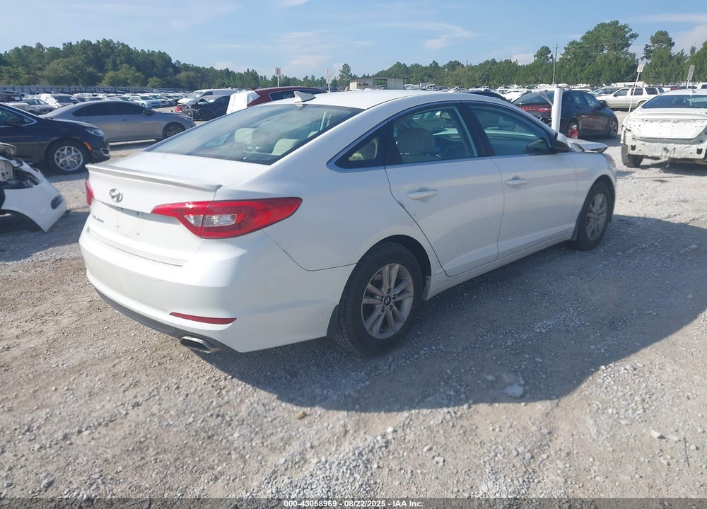 2016 HYUNDAI SONATA SE VIN: 5NPE24AF5GH284720