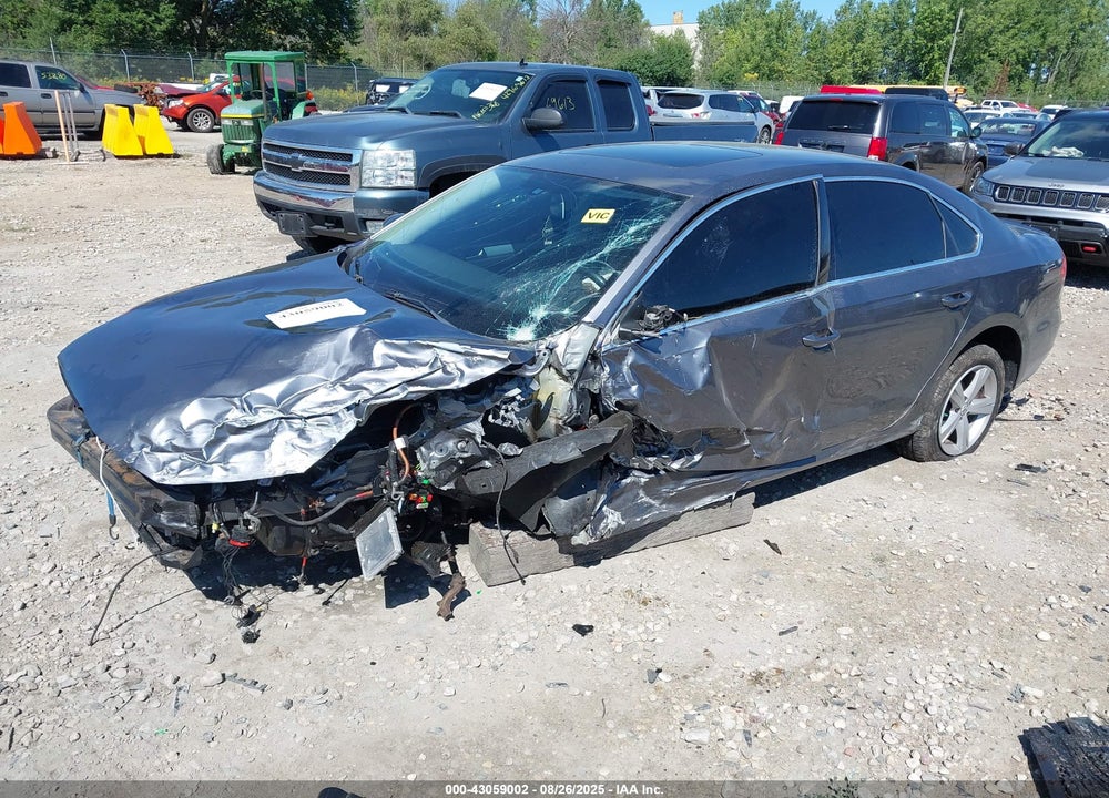 2012 VOLKSWAGEN PASSAT 2.0L TDI SE VIN: 1VWBN7A3XCC025855