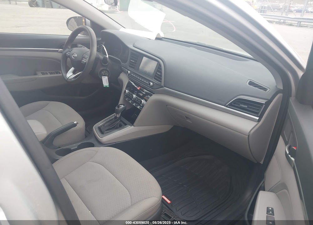 2020 HYUNDAI ELANTRA VIN: 5NPD84LF3LH626442