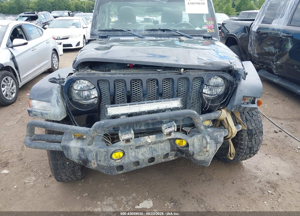 2018 JEEP WRANGLER UNLIMITED VIN: 1C4HJXDG4JW257869