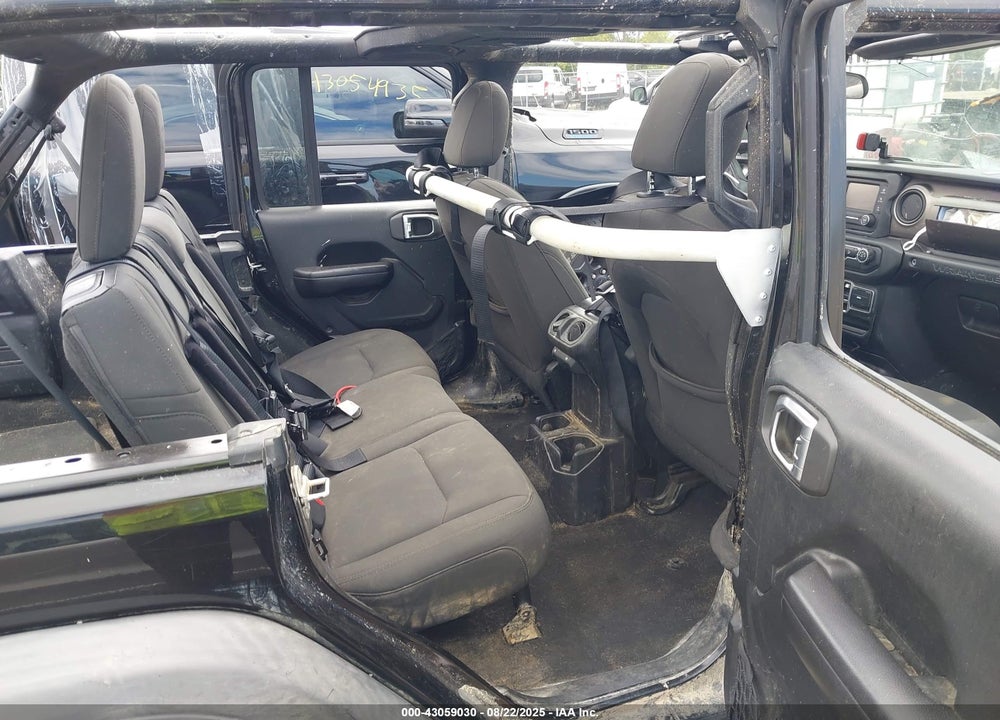 2018 JEEP WRANGLER UNLIMITED VIN: 1C4HJXDG4JW257869