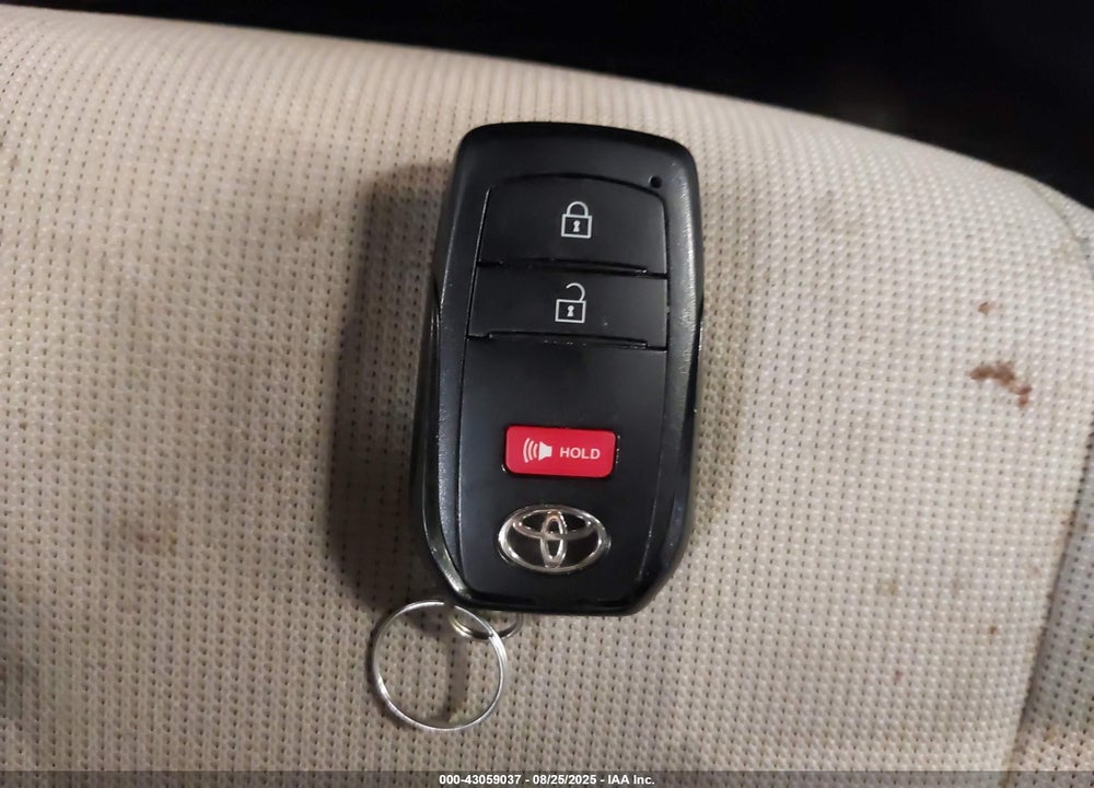 2022 TOYOTA COROLLA CROSS LE VIN: 7MUBAABG9NV001616